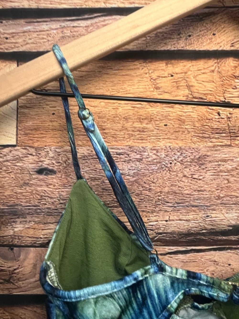 Urban Outfitters Josie Velvet Corset Chartreuse Tie-Dye Strap Crop Top (236) - Picture 7 of 9